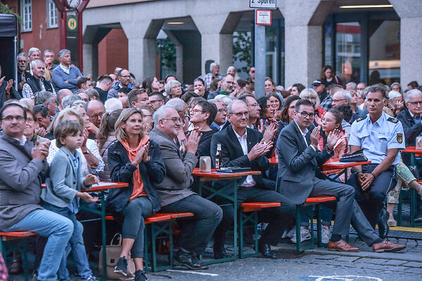 Auf dem Bild ist das Publikum der Eröffnungsfeier der Reichsstädter Tage zu sehen.