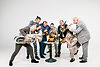 Auf dem Bild ist die Gruppe Mnozil Brass zu sehen. 